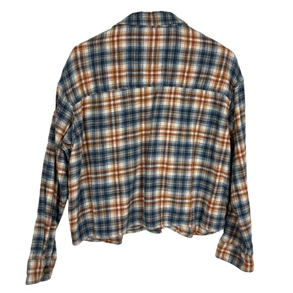 American Eagle Cropped Flannel Button Down Women's Medium - Picture 4 of 4